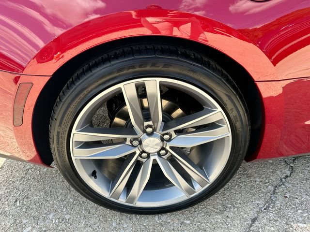 Used 2017 Chevrolet Camaro LT RWD image 54