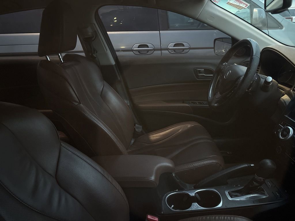 Used 2020 Acura ILX w/ Premium Package image 24