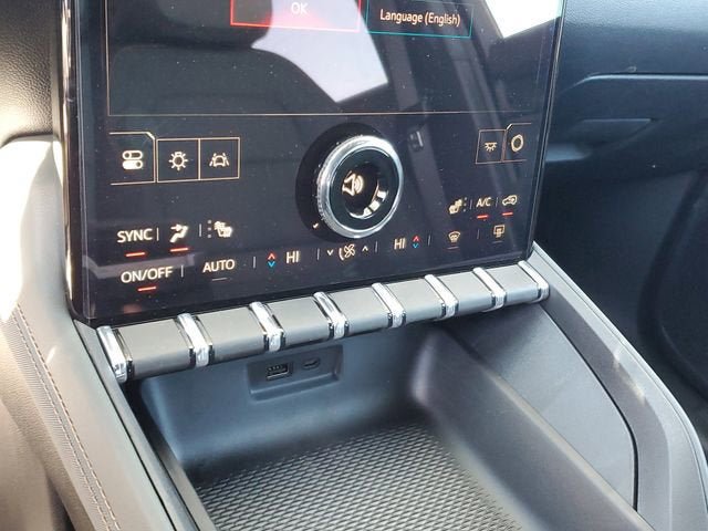 New 2026 GMC Terrain AT4 w/ Technology Package II AWD/4WD image 23