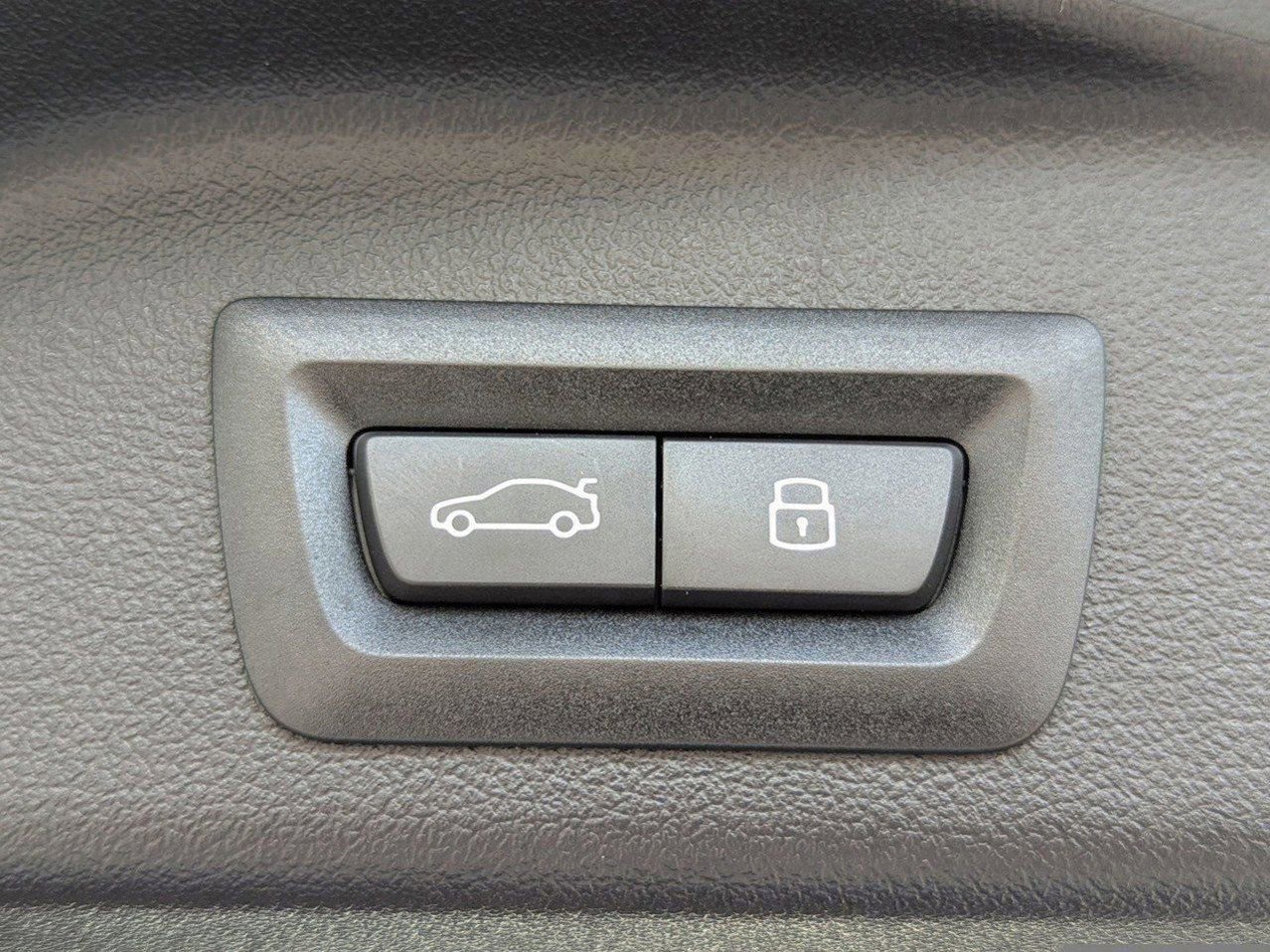 New 2026 BMW X5 M Competition w/ Executive Package image 13