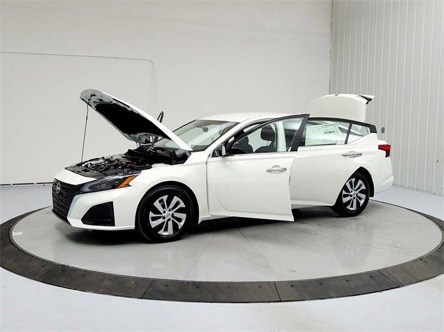 New 2025 Nissan Altima 2.5 S image 11