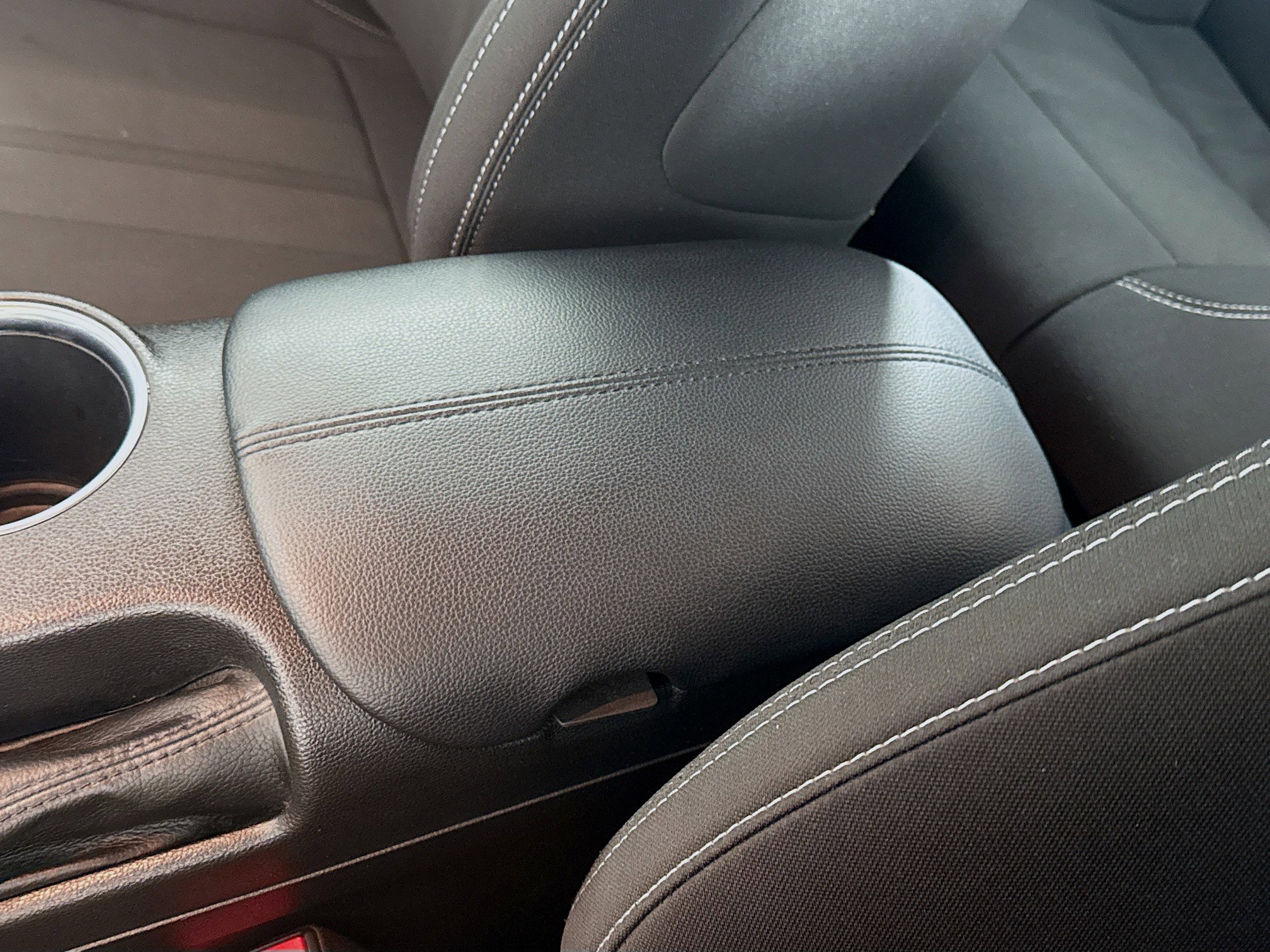 Used 2019 Ford Mustang GT image 18