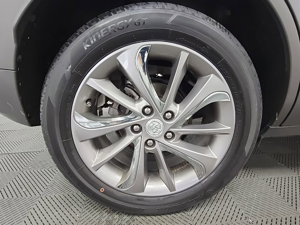 Used 2022 Buick Encore GX Essence w/ Experience Buick Package image 50