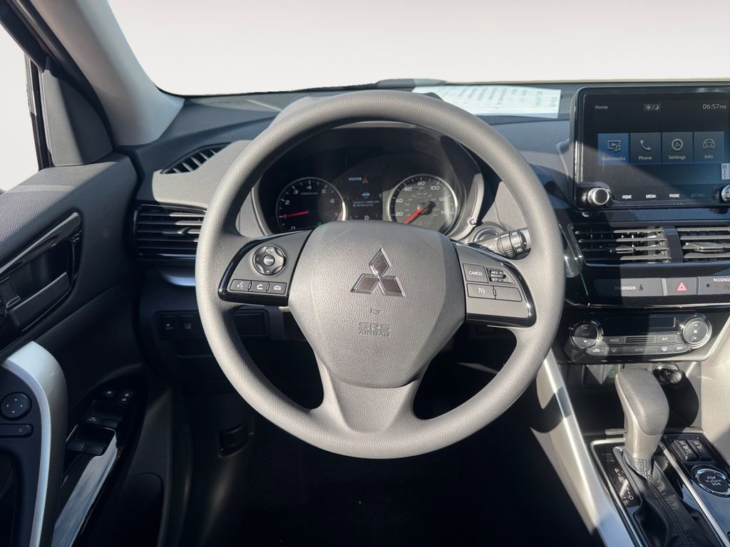 New 2026 Mitsubishi Eclipse Cross LE image 12