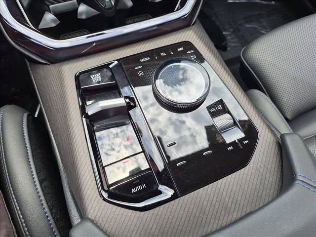 Used 2025 BMW X3 xDrive30i w/ Premium Package AWD/4WD image 12