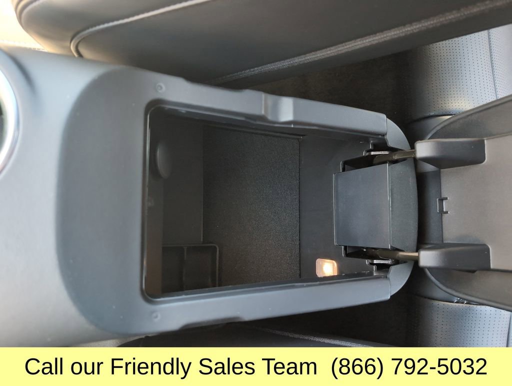 Used 2025 Ford Mustang GT Premium RWD image 28