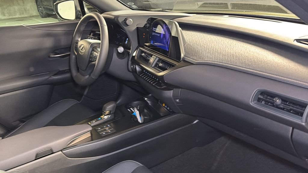Certified 2025 Lexus UX 300h AWD w/ Accessory Package (Z1) image 11