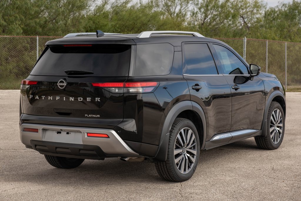 Used 2022 Nissan Pathfinder Platinum w/ Cargo Package image 7