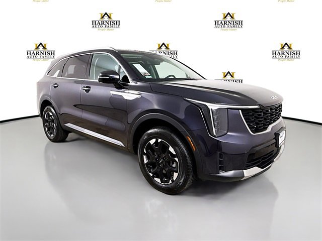 New 2025 Kia Sorento S
