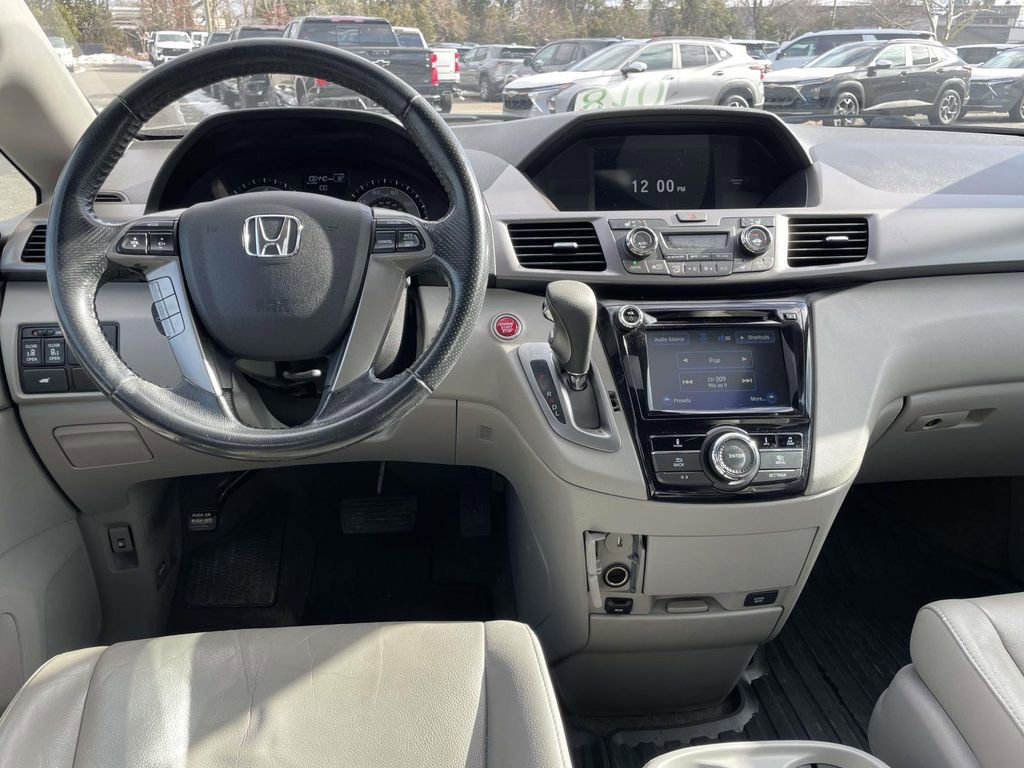 Used 2015 Honda Odyssey EX-L image 15