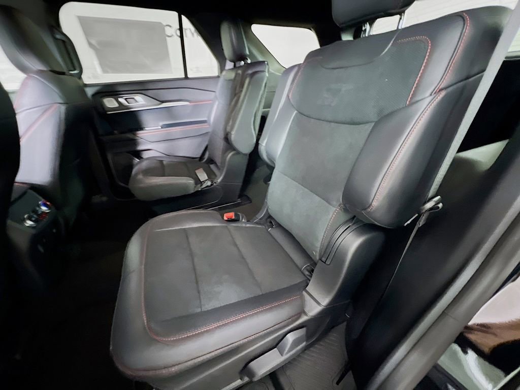 New 2026 Ford Explorer ST w/ Sun And Sound Package image 31