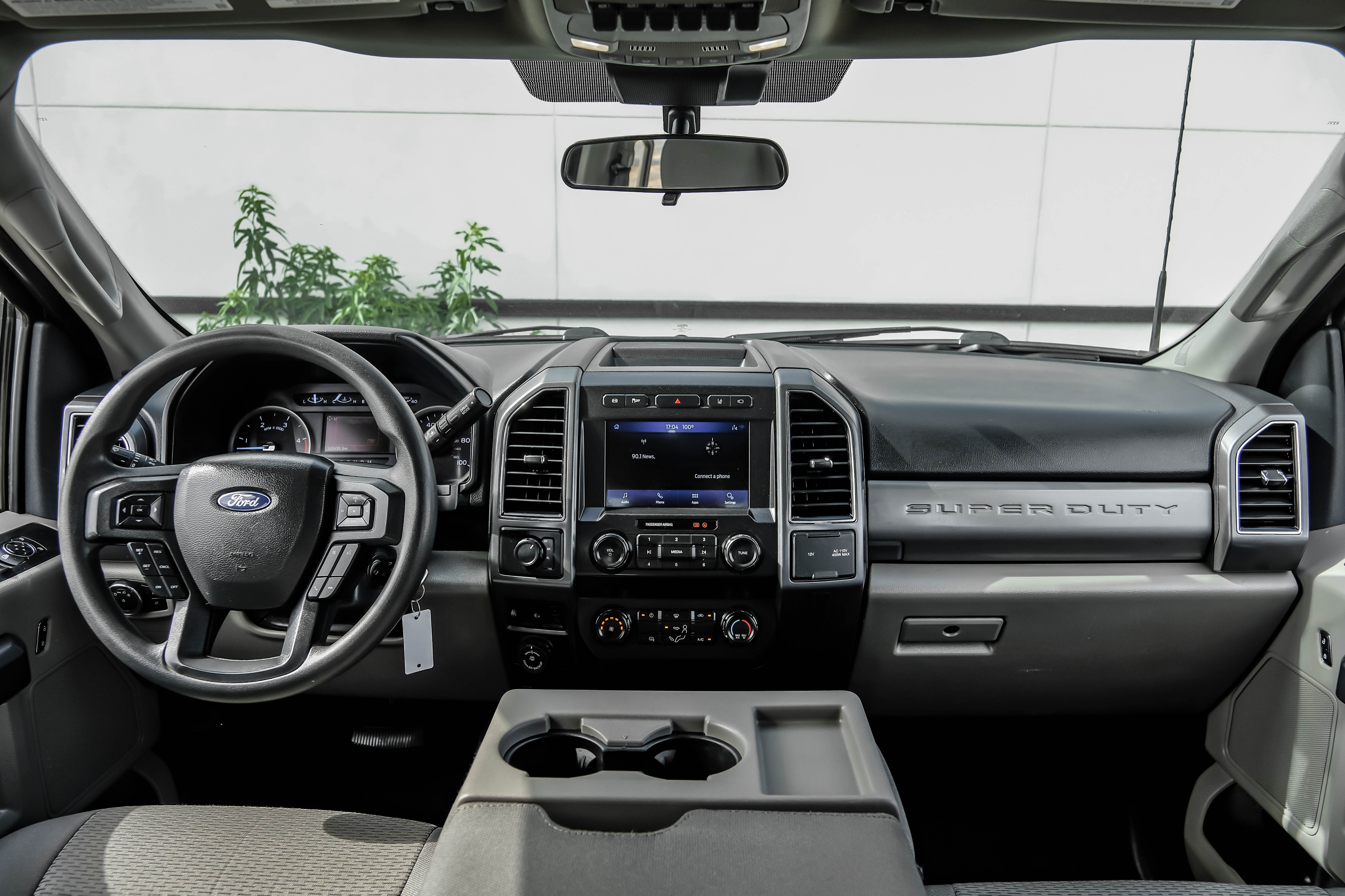 Used 2022 Ford F450 XLT w/ Camper Package AWD/4WD image 10