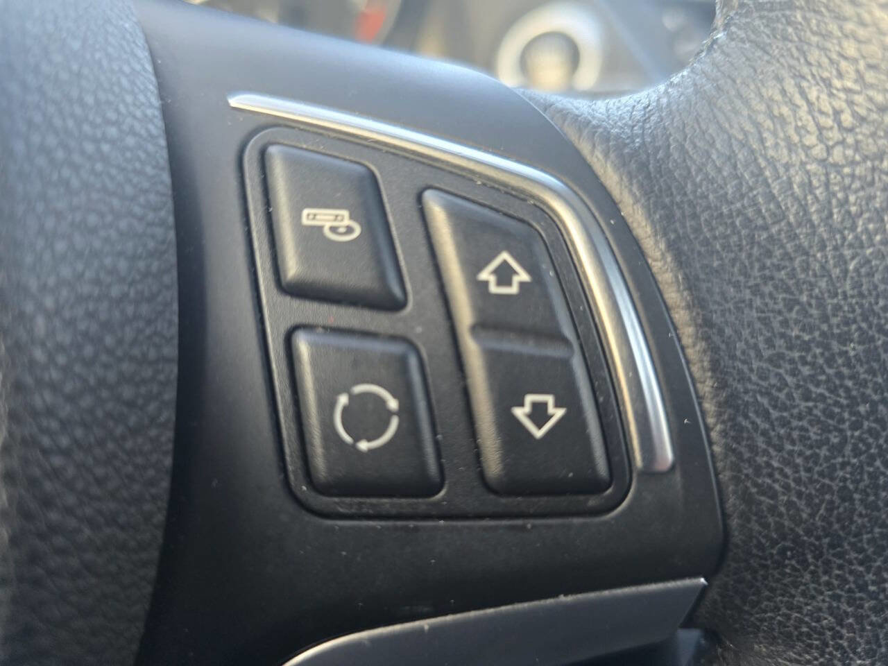 Used 2013 BMW X1 xDrive28i w/ Premium Pkg image 18