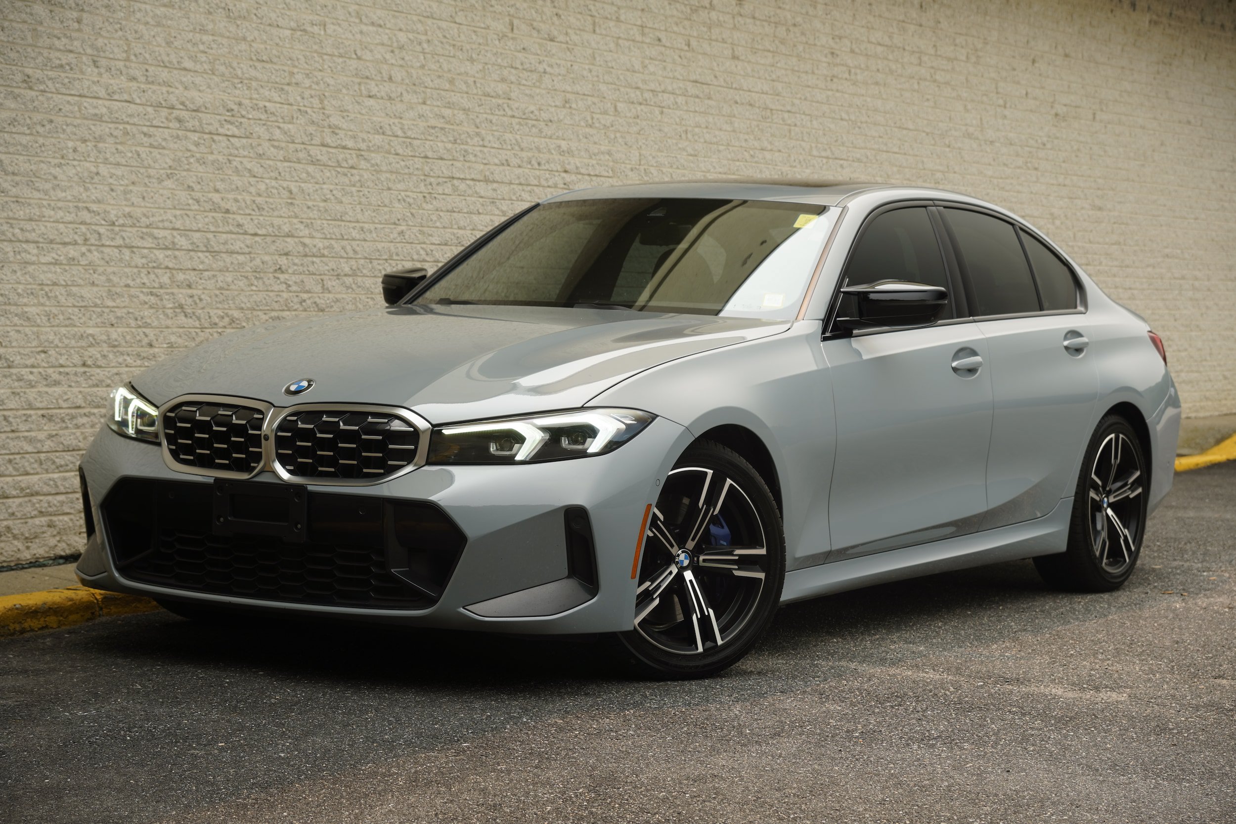 Used 2024 BMW M340i w/ Premium Package RWD image 2