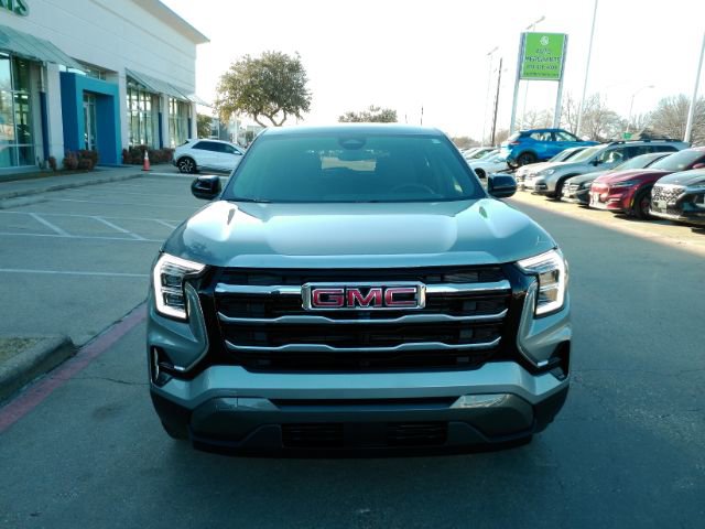 Used 2026 GMC Terrain Elevation image 2