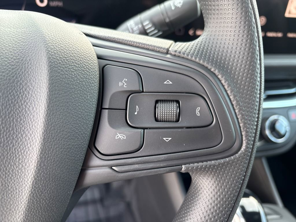 New 2026 Buick Envista Preferred image 16