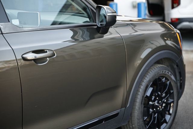 Used 2022 Kia Telluride EX w/ EX Premium Package image 7