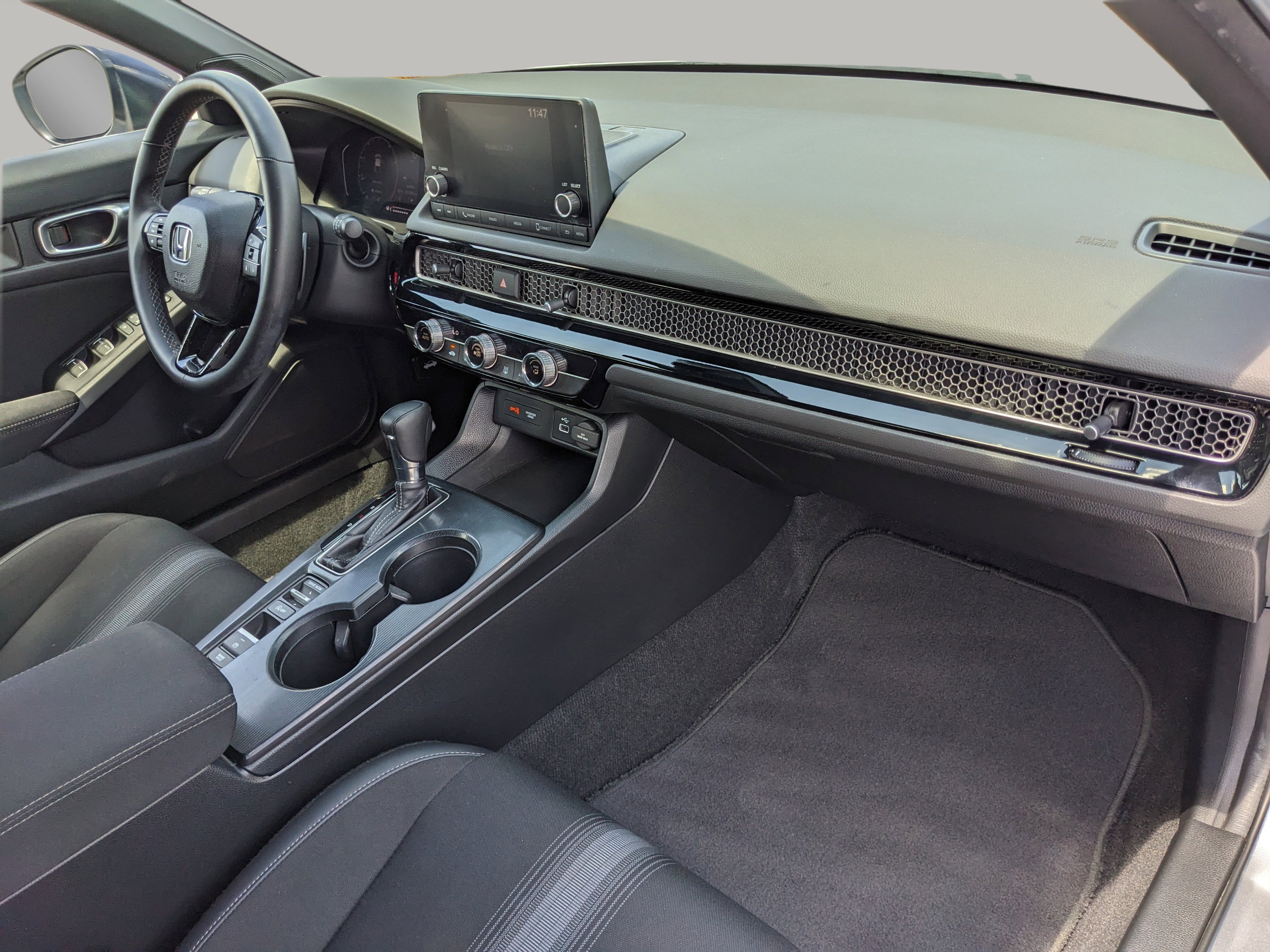 Used 2023 Honda Civic Sport image 12