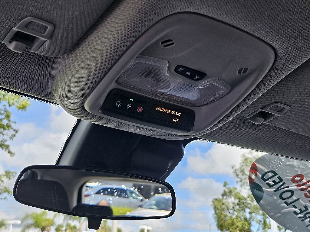 Used 2024 Chevrolet TrailBlazer LS image 26