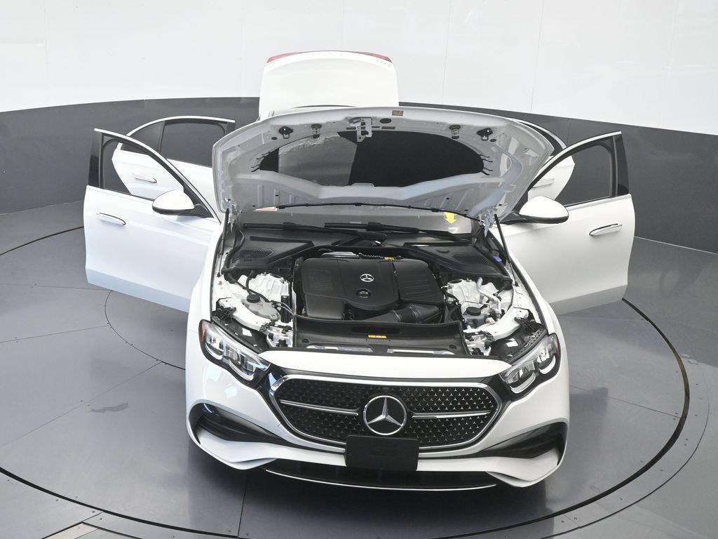 Used 2025 Mercedes-Benz E 350 Sedan image 80