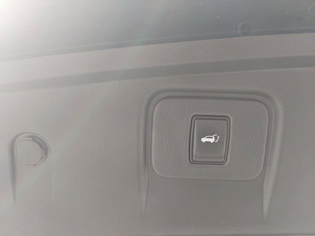 Used 2022 Nissan Murano SL AWD/4WD image 10
