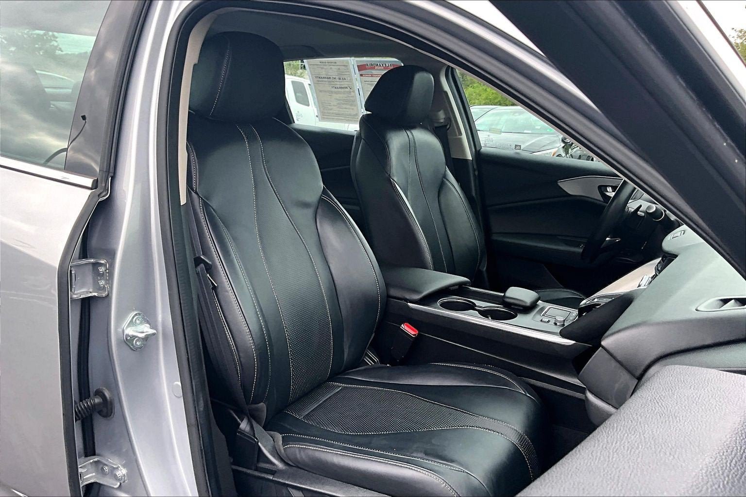 Used 2023 Acura TLX w/ Technology Package FWD image 7