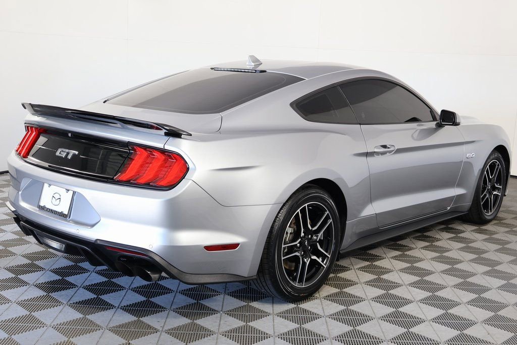 Used 2022 Ford Mustang GT Premium RWD image 4