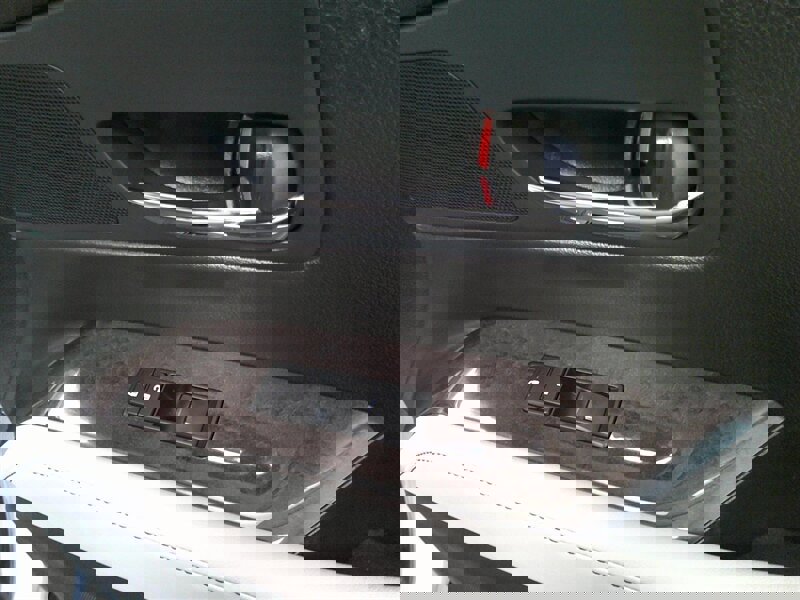 Used 2015 Lexus RX 450h AWD image 43