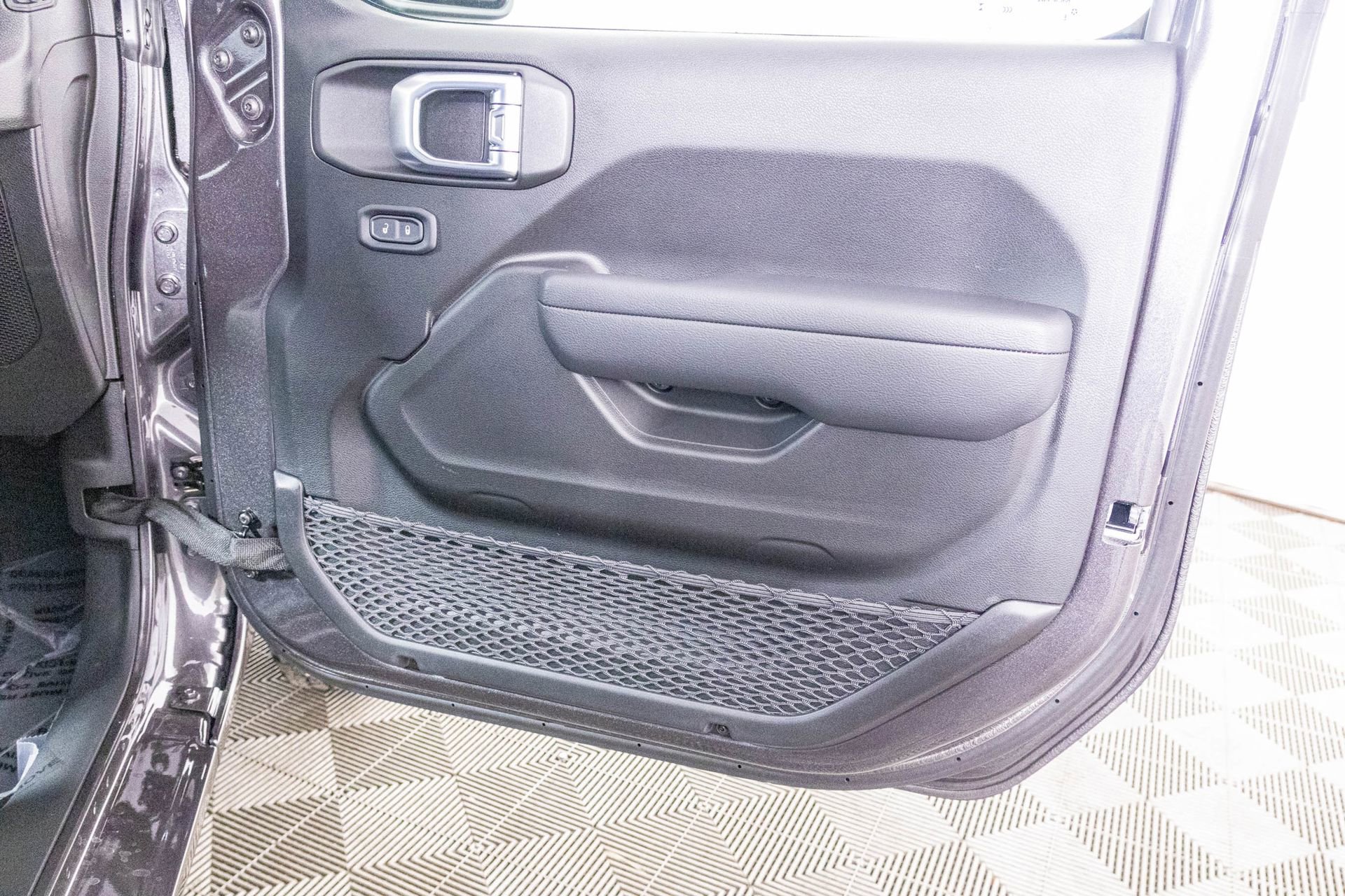 New 2026 Jeep Wrangler Sport S image 34