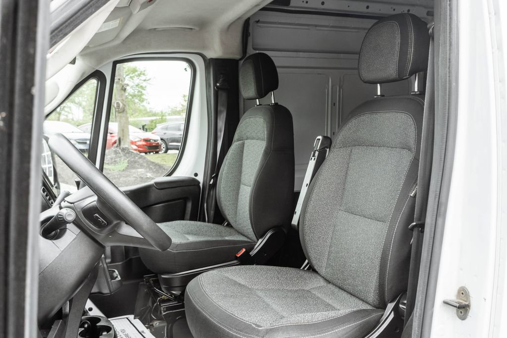 Used 2023 RAM ProMaster 2500 FWD image 6