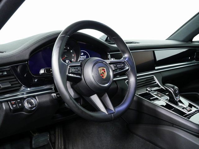 Certified 2023 Porsche Panamera RWD image 4