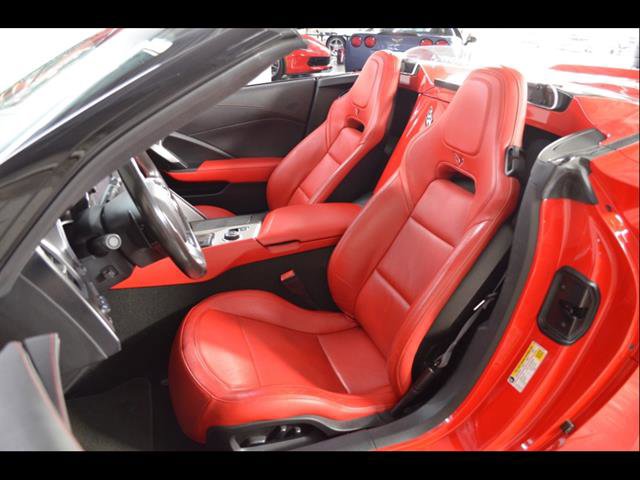 Used 2014 Chevrolet Corvette Stingray Convertible w/ 2LT Preferred Equipment Group RWD image 13