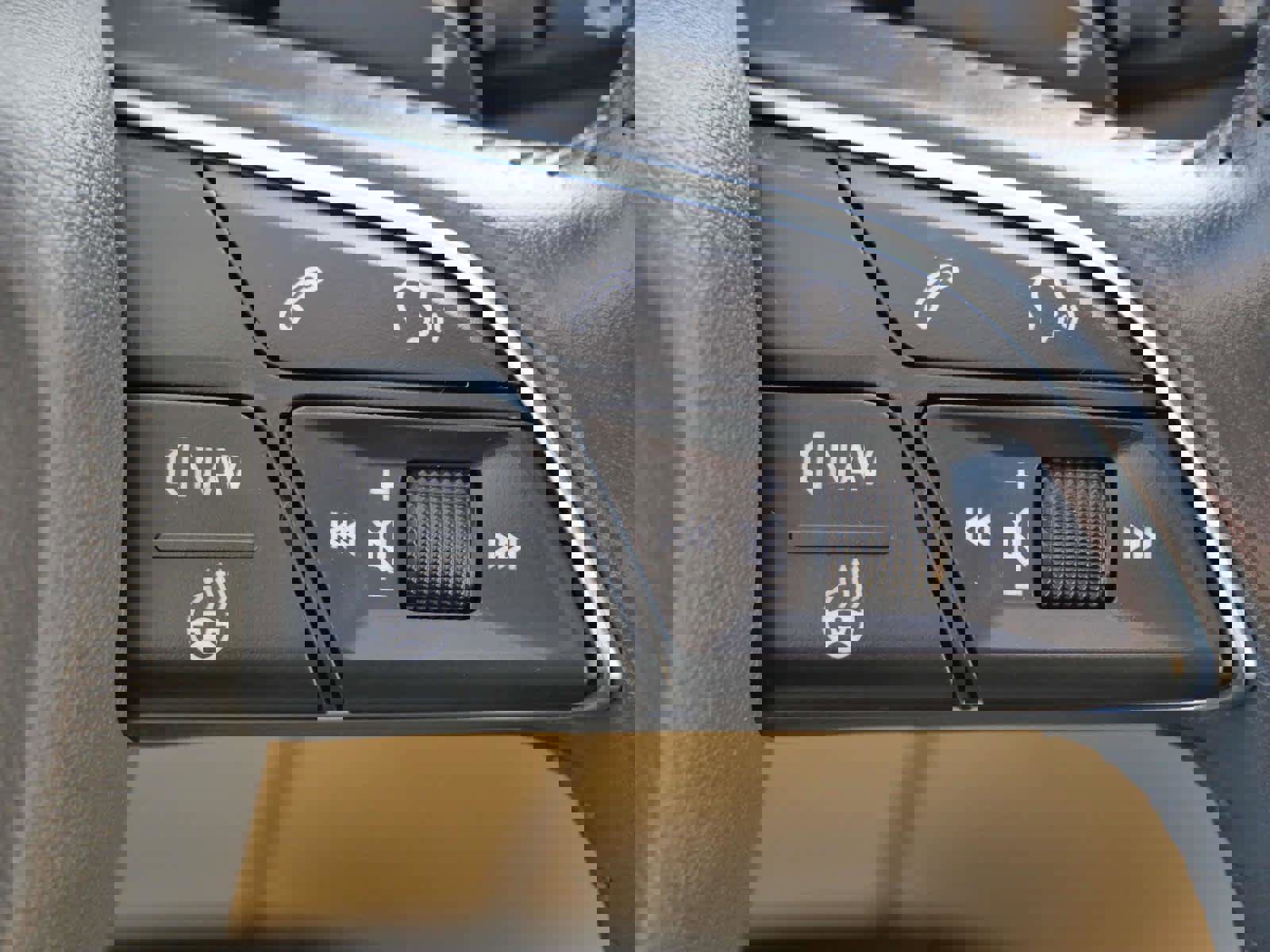 Used 2020 Audi Q5 Premium Plus w/ Premium Plus Package image 28