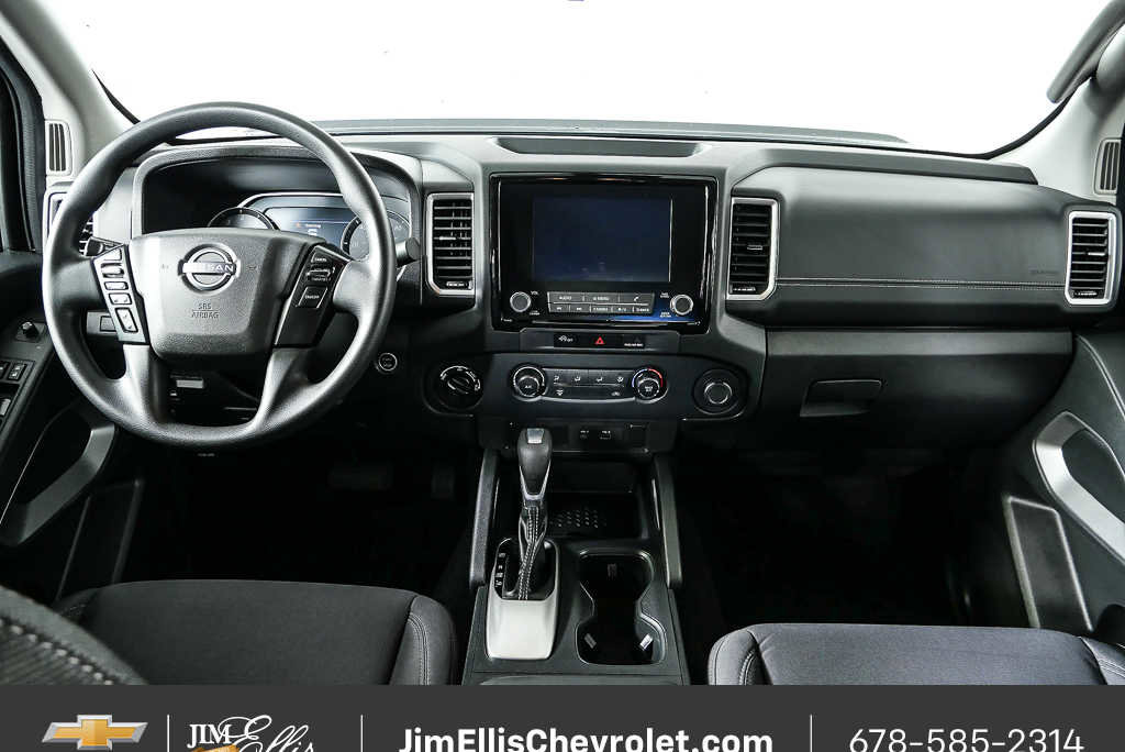 Used 2023 Nissan Frontier SV w/ Tow Package image 19