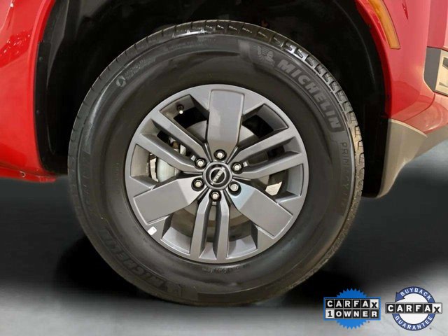 Used 2025 Nissan Frontier SV image 26