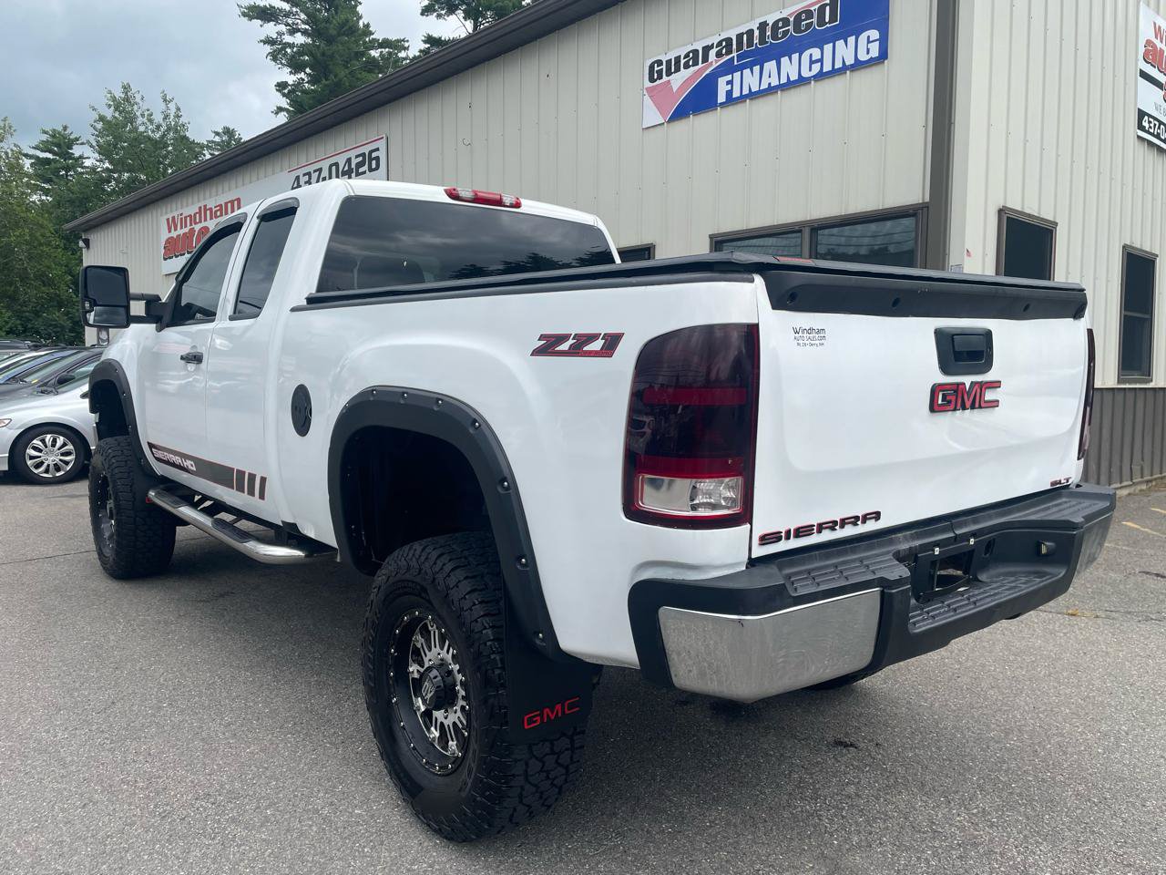 Used 2007 GMC Sierra 2500 SLE w/ SLE2 Audio Package AWD/4WD image 6