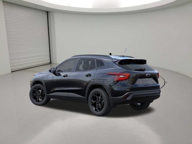 New 2026 Chevrolet Trax LT w/ Driver Confidence Package FWD image 3