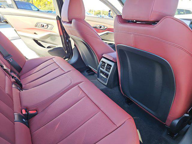 New 2026 BMW 330i Sedan w/ M Sport Package image 11