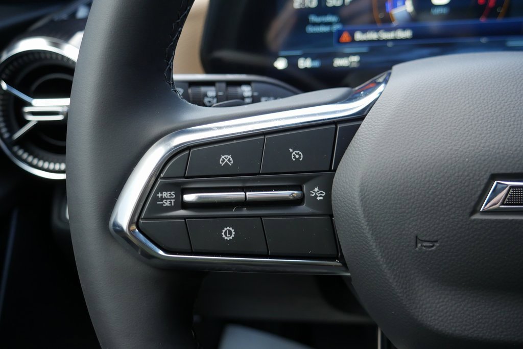 New 2026 Chevrolet Equinox ACTIV w/ Convenience Package III image 13