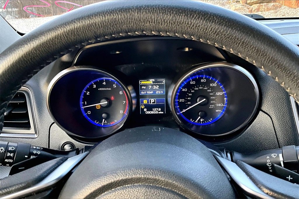 Used 2018 Subaru Outback 2.5i Premium image 16