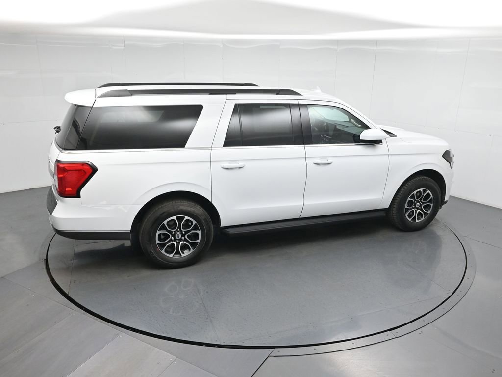 Used 2024 Ford Expedition Max XLT image 42