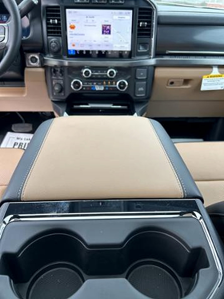 New 2024 Ford F250 Lariat w/ Lariat Ultimate Package image 30