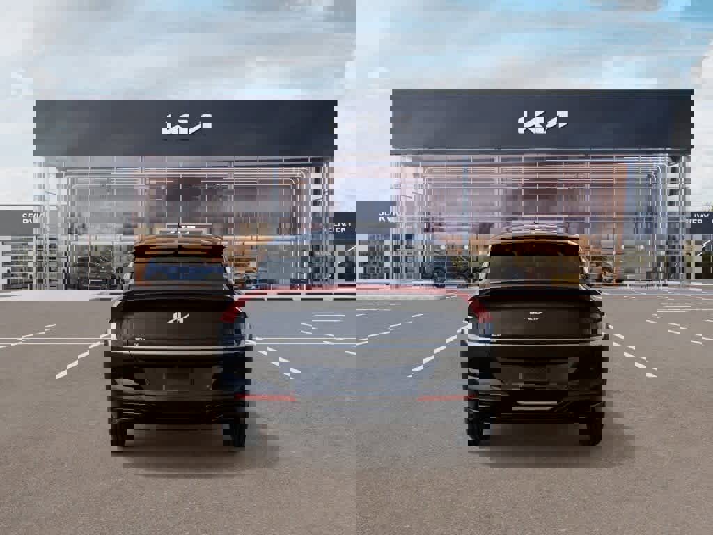 New 2025 Kia EV6 Light w/ Light LR Technology Package image 5