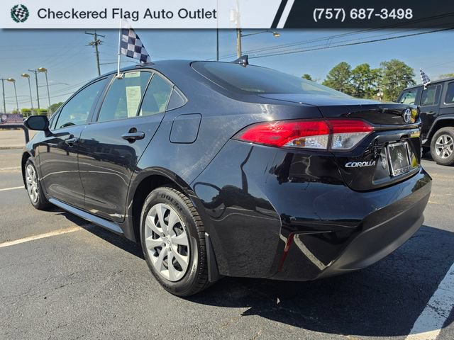 Used 2023 Toyota Corolla LE w/ Carpet Mat Package (TMS) AWD/4WD image 3