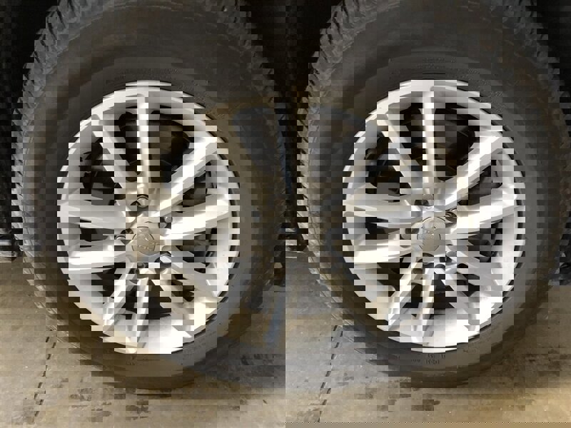 Used 2019 Dodge Grand Caravan SXT w/ Rear Park Assist Package image 23