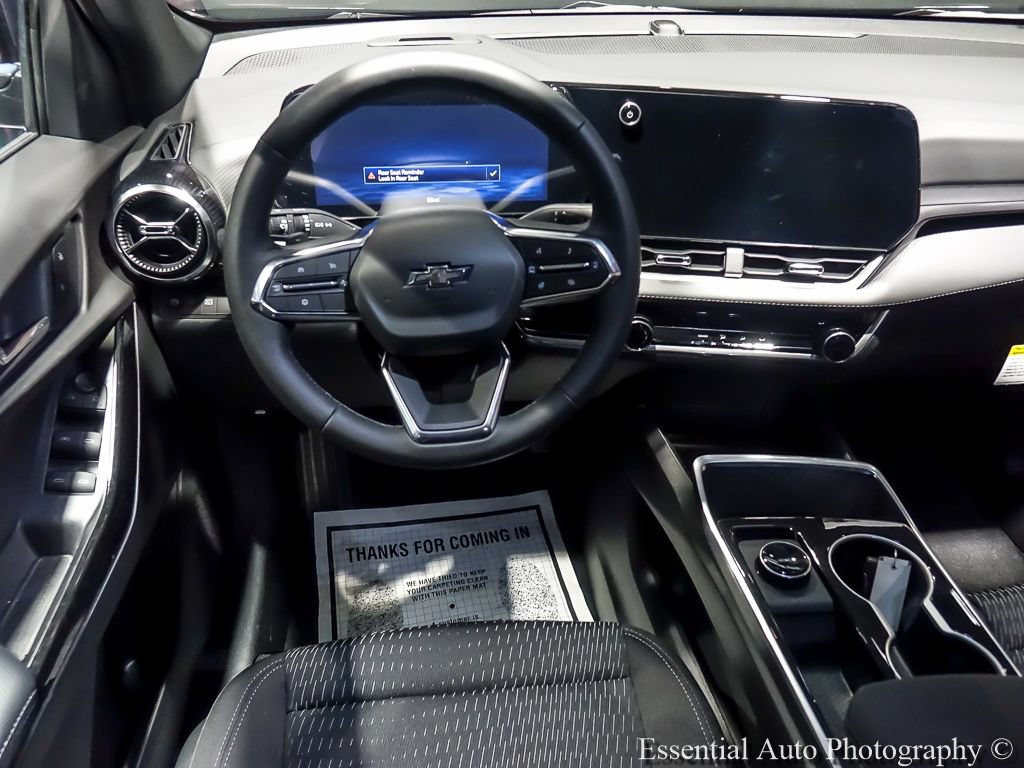 New 2027 Chevrolet Equinox LT w/ Midnight Edition FWD image 13
