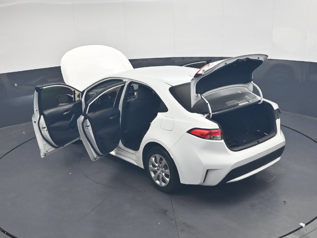 Used 2020 Toyota Corolla LE FWD image 41