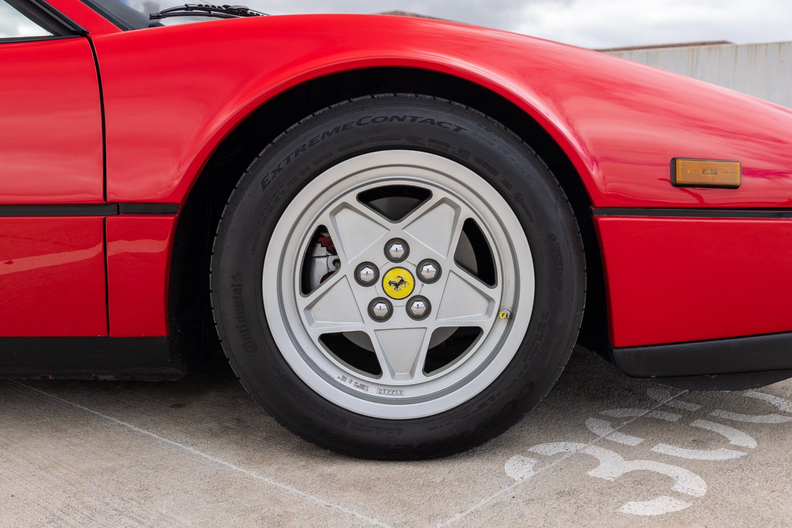 Used 1987 Ferrari 328 GTS RWD image 32