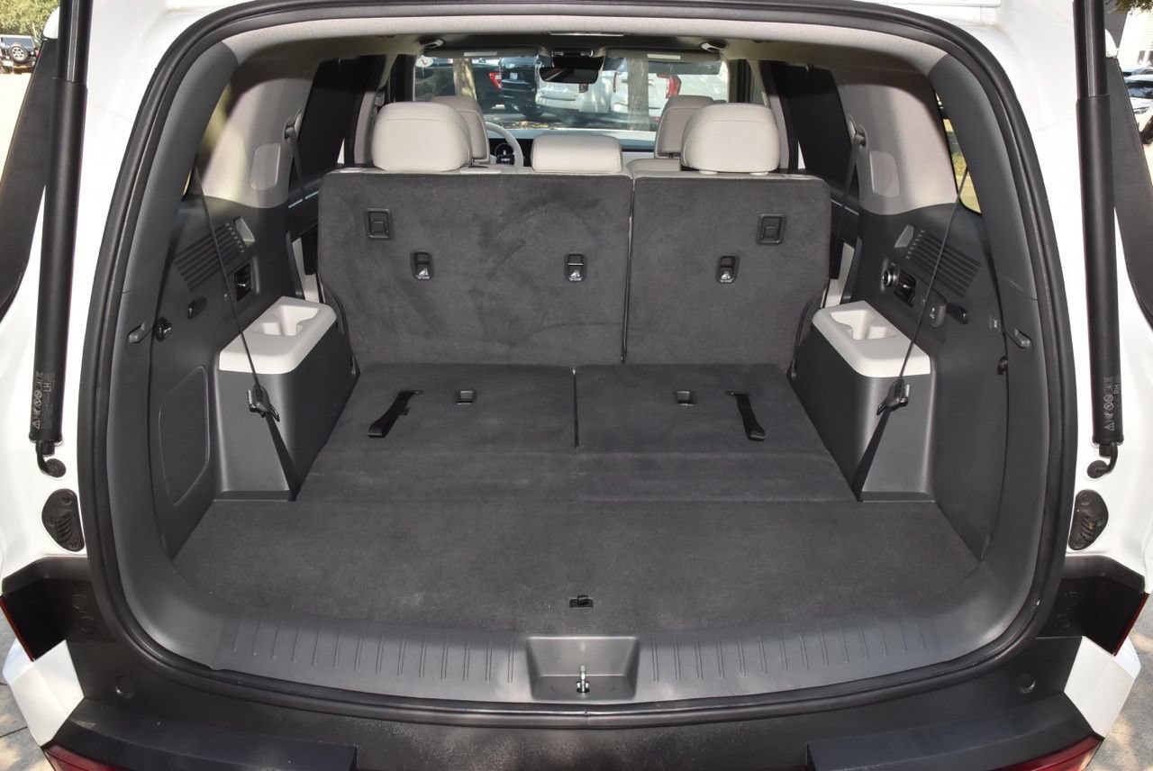 Used 2024 Hyundai Santa Fe Limited FWD image 37