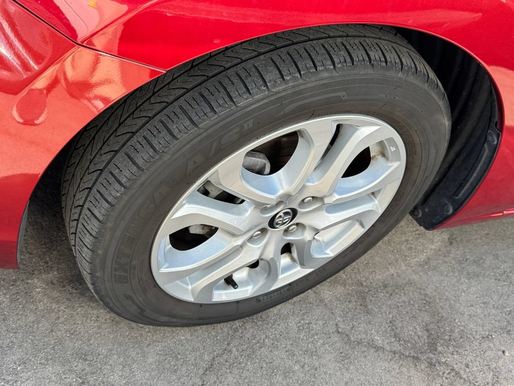 Used 2017 Toyota Yaris iA FWD image 5